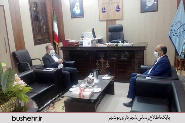 شهردار بندر بوشهر گفت: دستگاه قضایی به واسطه رویکرد عدالت آفرین خود در جامعه نقشی بی بدیل دارد.