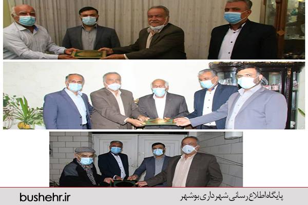 تجلیل از سه پیشکسوت فرهنگی و ورزشی بوشهر