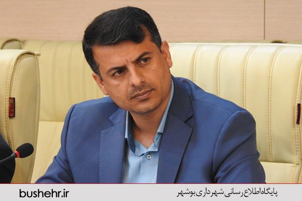نصب پایه های چراغ روشنایی(چهل چراغ) در خیابان خلیج فارس
